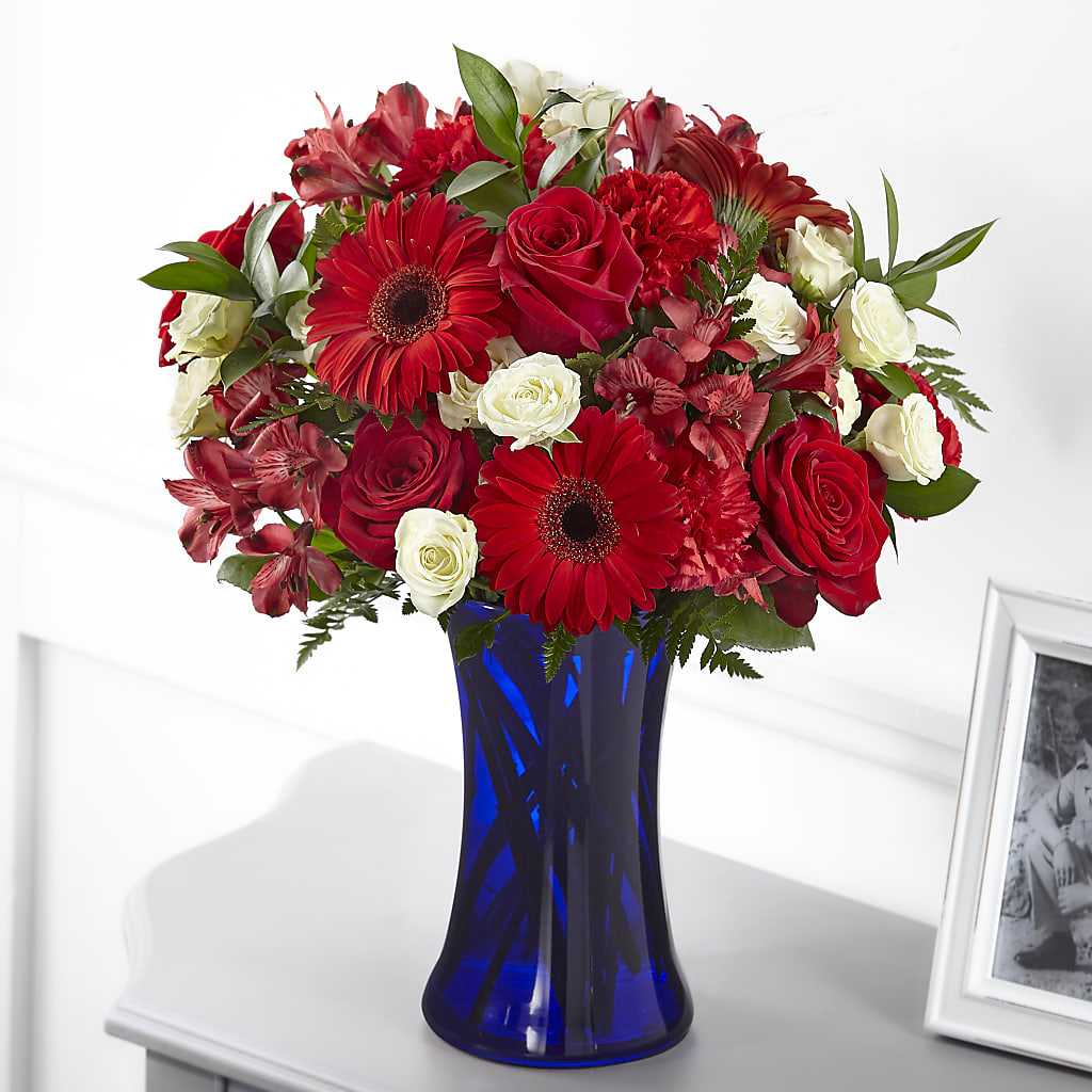 Hearts Embrace Bouquet – Flowers Atlanta, Atlanta GA