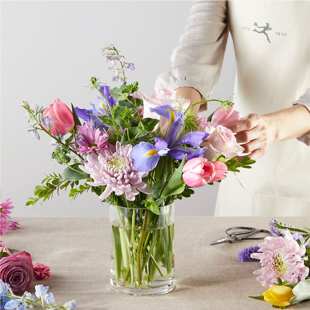 Pastel Tradition - A Florist Original –  Flowers Atlanta, Atlanta GA